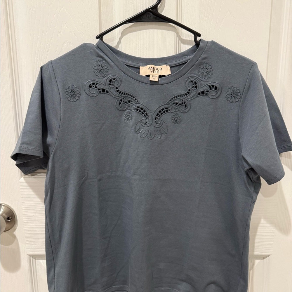 Amour Vert Slate Blue Short Sleeve Top with Embroidered Cutwork
